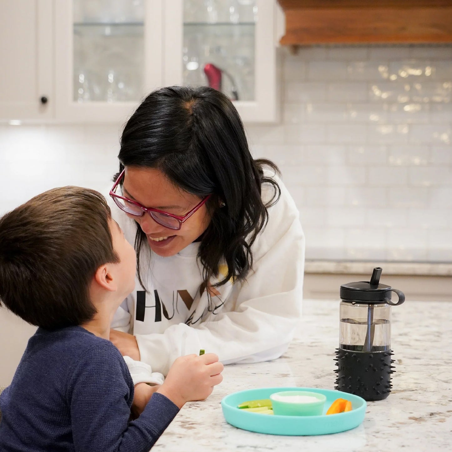 ميلي - زجاجة مياه سبايكي 17 أونصة سوداء