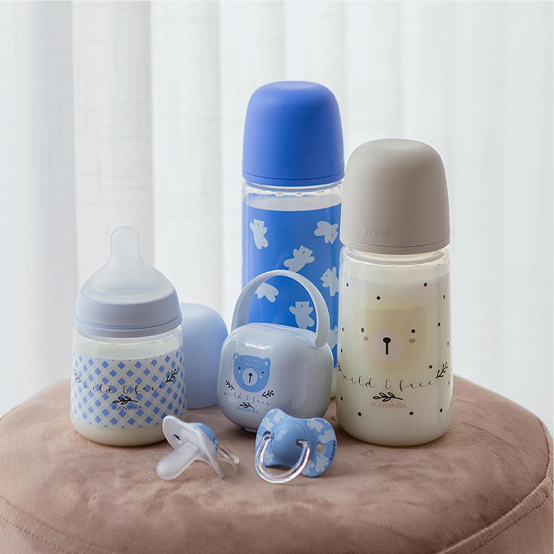 Suavinex, Pack of 2 Pacifiers for Babies +18 Months, with Physiological Silicone Teat SX Pro Symmetrical, Flat and Flexible, Respects Oral Development, Wild&Free Blue