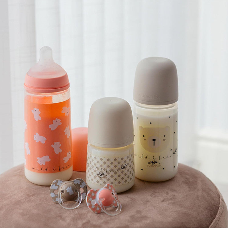 Suavinex, 270 ml Bottle with Physiological SX Pro Silicone Teat with Anti-colic Valve, Medium Flow (M), for Liquids, Milk, Juice or Water, Babies +3 Months. Wild&Free Beige
