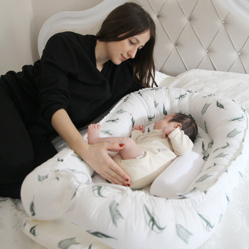 Babyjem Botanic Leaves Babynest with Support Pillows, 0-6 Months, White